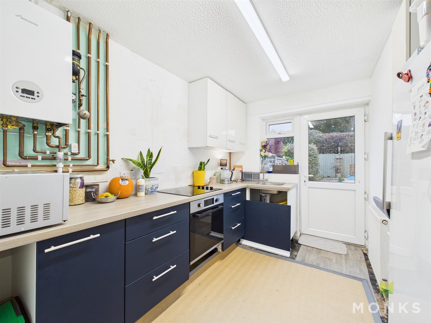 7 Llys Court, Oswestry, SY11 2UY SSTC